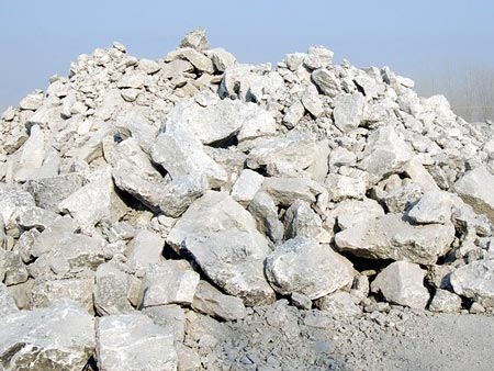 石膏顎式破碎機原料