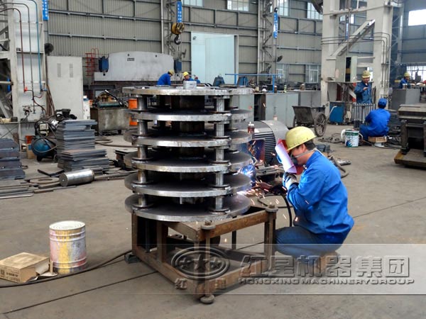 反擊式破碎機生產(chǎn)制造