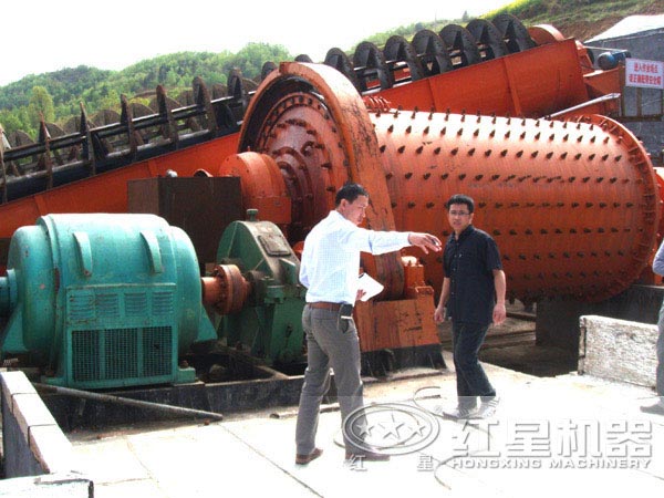 棒磨制砂機生產現(xiàn)場