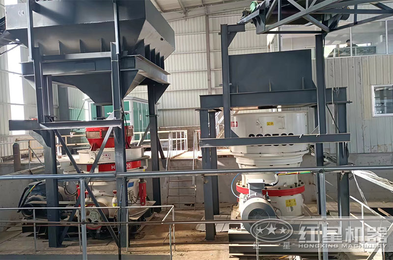 陜西寶雞制砂生產(chǎn)線(xiàn)建設(shè)現(xiàn)場(chǎng)二