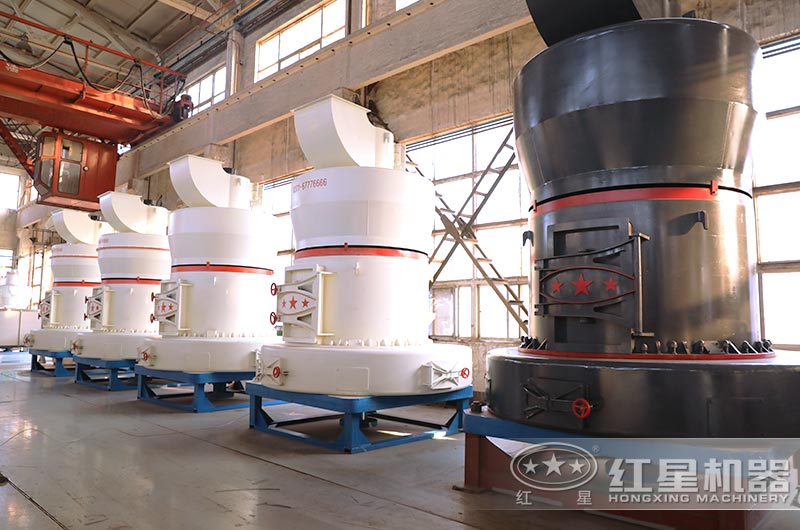 雷蒙磨粉機現(xiàn)場實拍圖