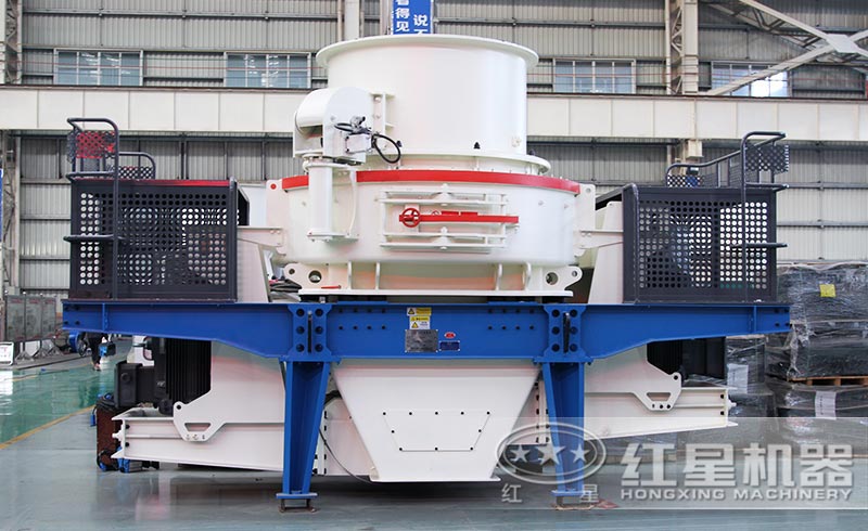 沖擊式制砂機現(xiàn)場實拍圖