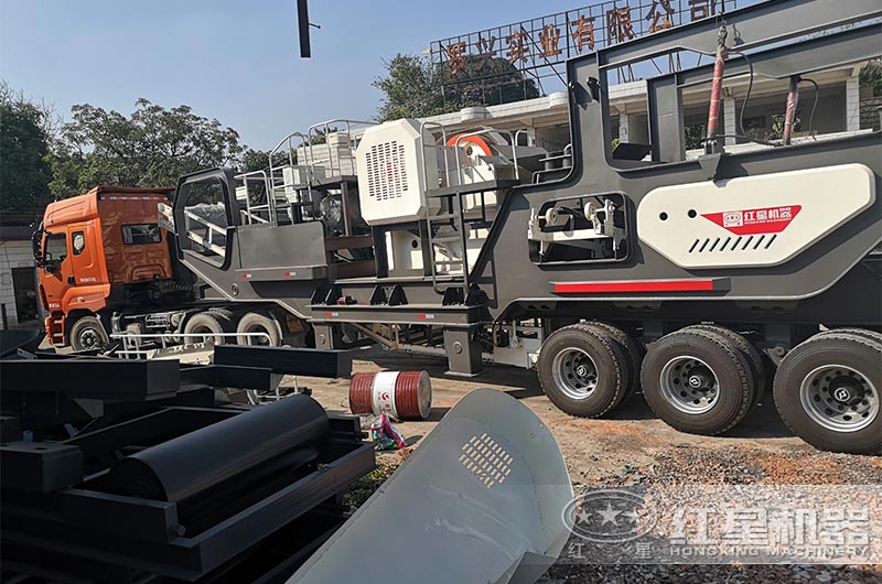 顎式移動(dòng)破碎機(jī)