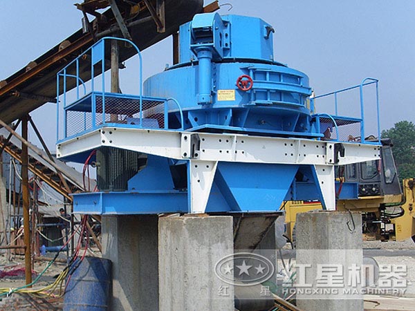 片麻巖制砂現(xiàn)場