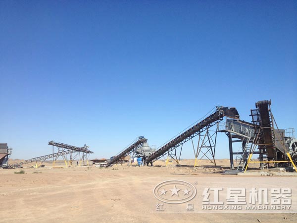 山石制砂機制砂現場