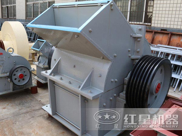 錘式破碎機(jī)展示 錘式破碎機(jī)展示