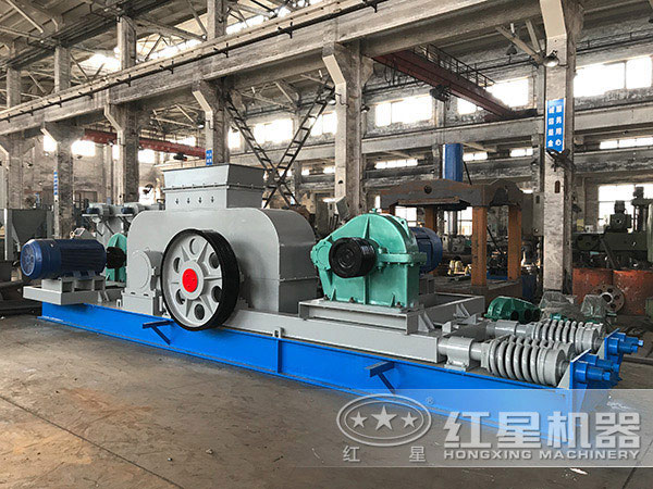 對輥破碎機展示