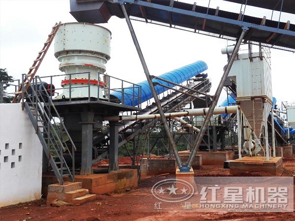 環(huán)保型花崗巖圓錐碎石機(jī)現(xiàn)場(chǎng)