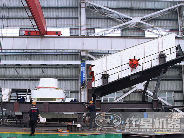 移動式小型碎沙機車間生產(chǎn)制造