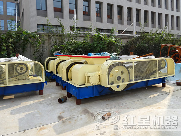 小型對輥粉碎機(jī)生產(chǎn)廠家