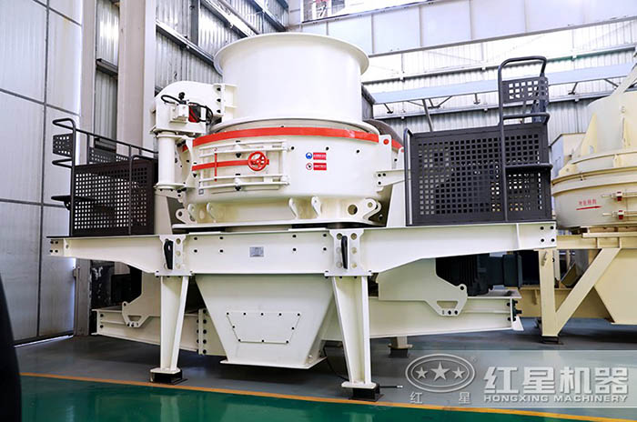紅星生產(chǎn)的石頭制砂機