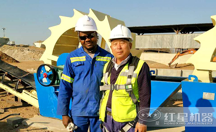 紅星用戶輪式洗砂機(jī)作業(yè)現(xiàn)場(chǎng)