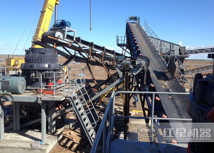 圓錐破碎機(jī)施工現(xiàn)場