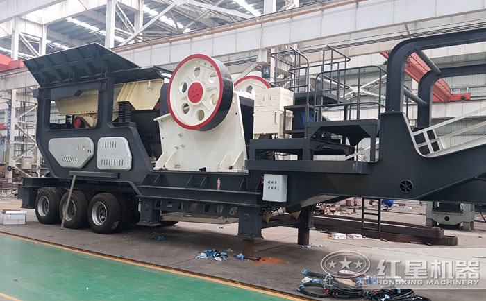輪胎式移動(dòng)破碎站車間