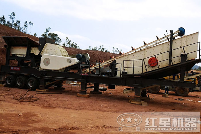 紅星泉州用戶自動化移動錘式打砂機作業(yè)現場