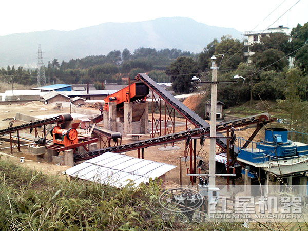石料制砂機(jī)客戶(hù)現(xiàn)場(chǎng)