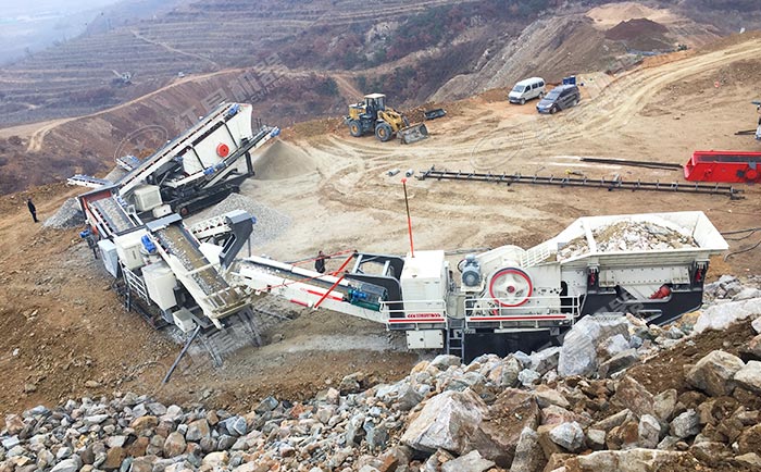 紅星車子流動(dòng)打砂機(jī)作業(yè)現(xiàn)場 紅星車子流動(dòng)打砂機(jī)作業(yè)現(xiàn)場