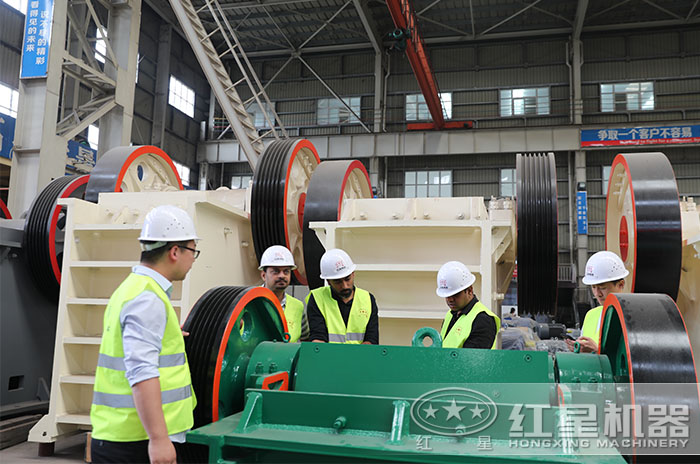 印度用戶來紅星廠區(qū)參觀試機(jī)