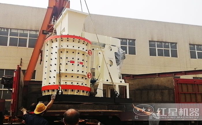 立式板錘式制砂機(jī)廠家直發(fā)