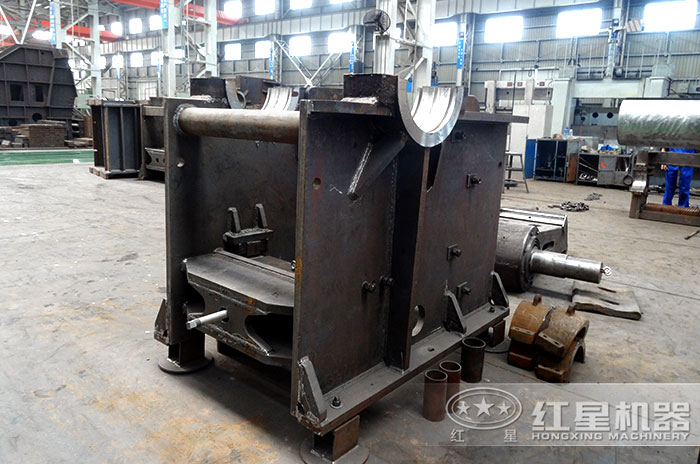 鐵礦石顎式破碎機制造車間