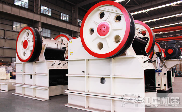 顎式破碎機(jī)，強(qiáng)破碎比，大處理量