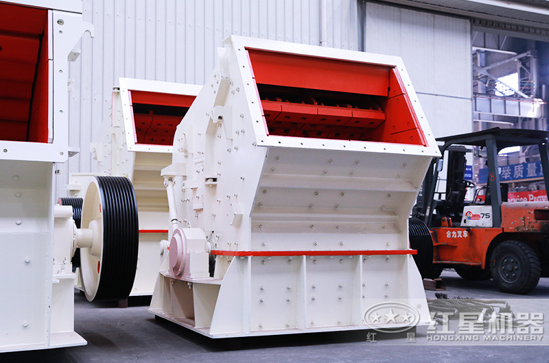 日產(chǎn)8000噸的反擊式破碎機